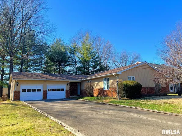 110 S Violet Ln, Carbondale, IL 62901