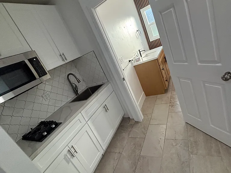 443 W Tichenor St — Photo 16