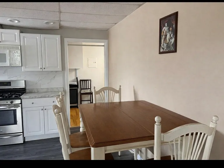 3860 Merrick Rd #2 — Photo 4