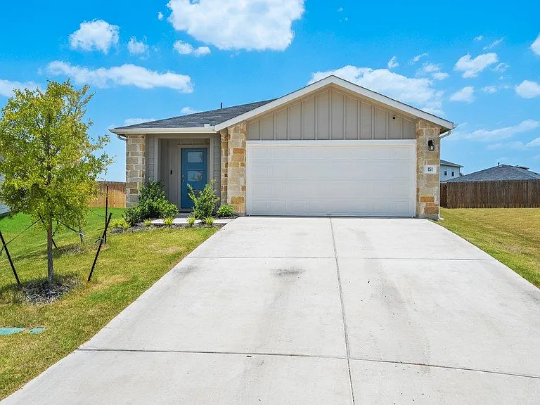 151 Galanthus Ct — Photo 2