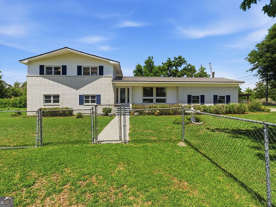 1st image of 27 Park Ln