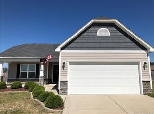 494 Blackhawk Ln, Raeford, NC 28376