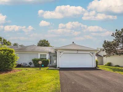 274 Whitewood Dr, Streamwood, IL, 60107