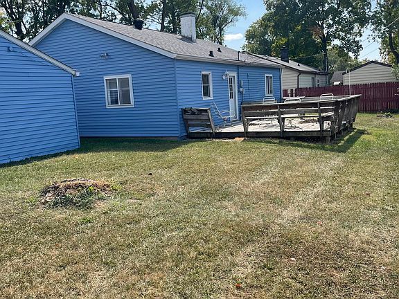 4th image of 3110 S Tibbs Ave