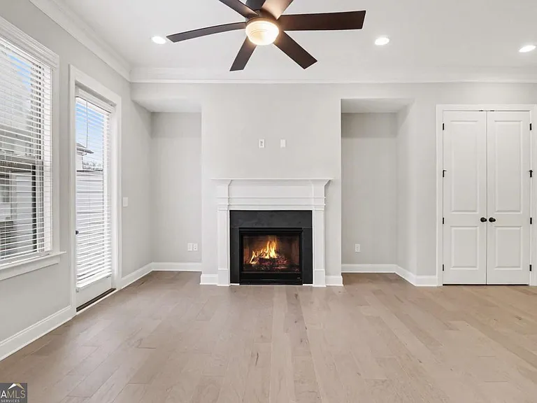 1258 Epping Ln — Photo 6