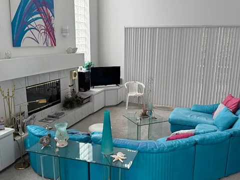 3 bed, 3.5 bath, 2131 sqft, $4,750 — Photo 2