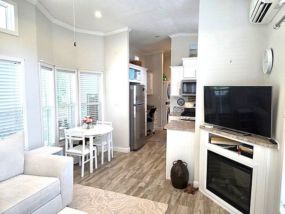 5th image of 58 Kortney Lynn Ln #58