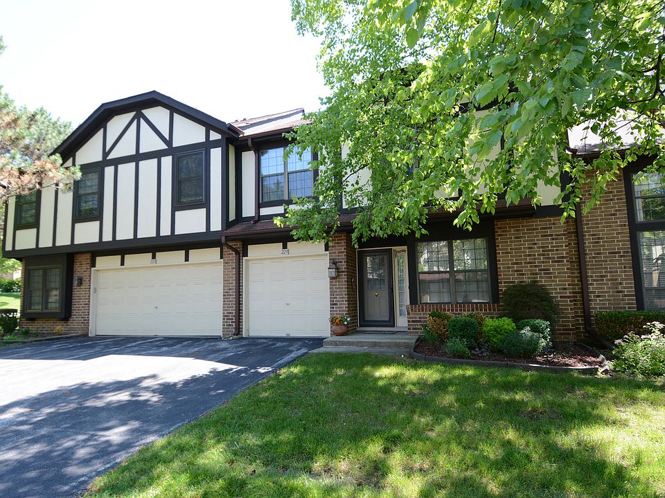 1st image of 223 Wildwood Ct