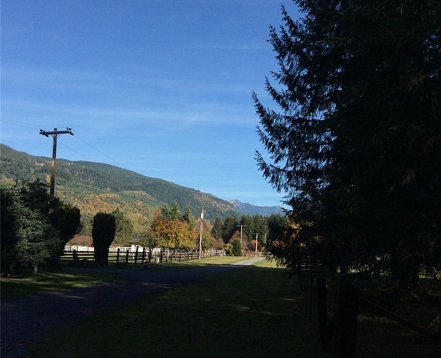2nd image of 54510 283rd Ave E