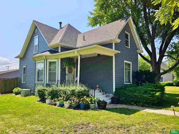 557 7th Rd, York, NE 68467