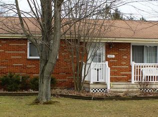 447 Annis Rd, South Amherst, OH 44001