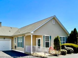15 Fennel Ct, Whiting, NJ