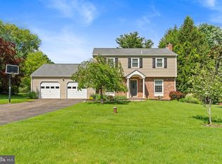 108 Walker Rd, Washington Crossing, PA 18977