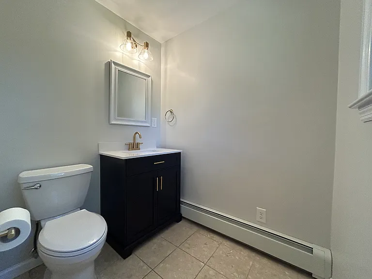 Cortlandt Dr — Photo 8