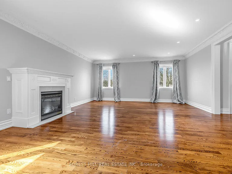 8 Colvestone Rd — Photo 35