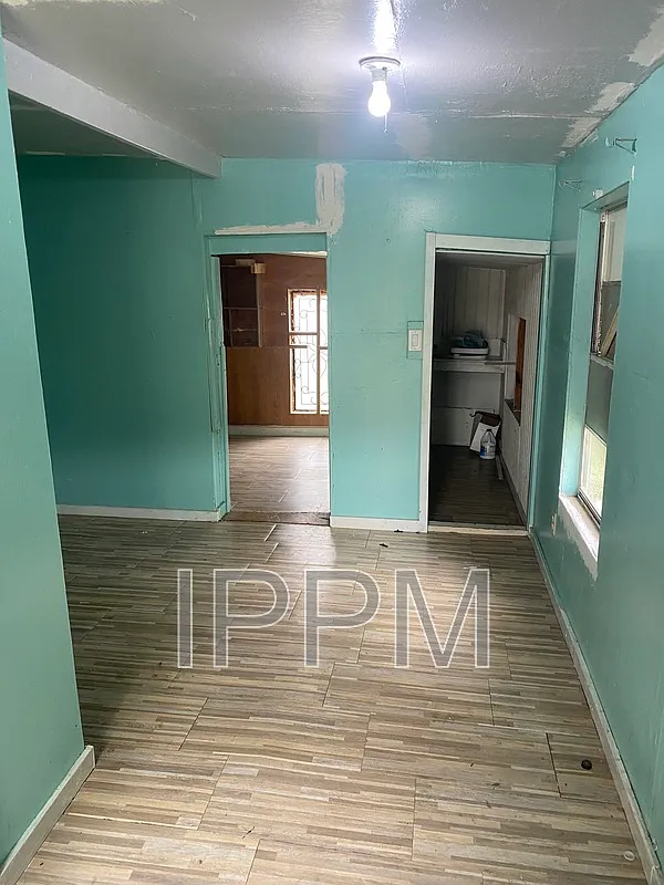 1 bed, 1.0 bath, 600 sqft, $550 — Photo 2