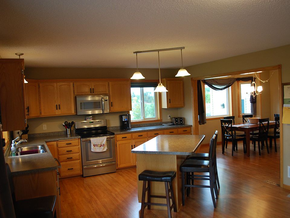 2nd image of 25425 58th Ave