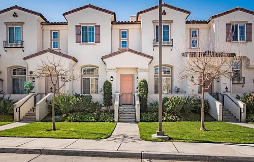 3676 Tyler Ave Photo 1