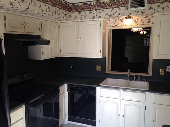 5th image of 6130 Afton Ln