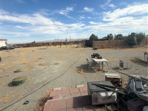 4638 Homer Rd, El Mirage, CA 92301
