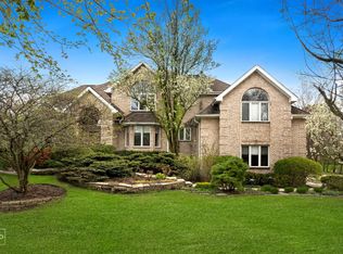 8970 Enclave Dr, Burr Ridge, IL 60527