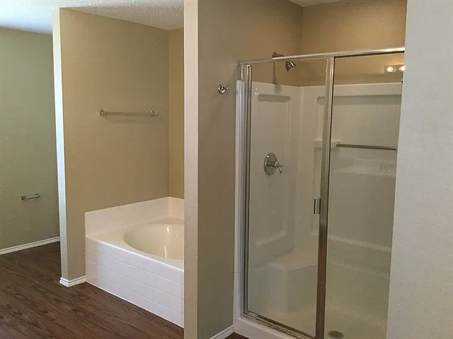 214 Gayleh Ln — Photo 10
