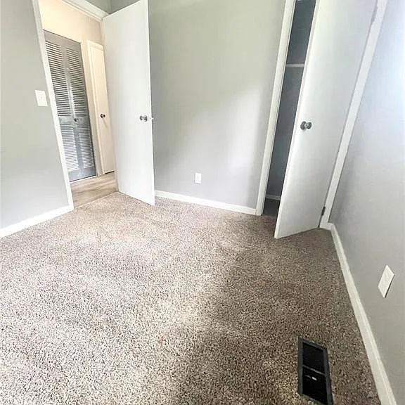 805 Juniper Dr — Photo 12