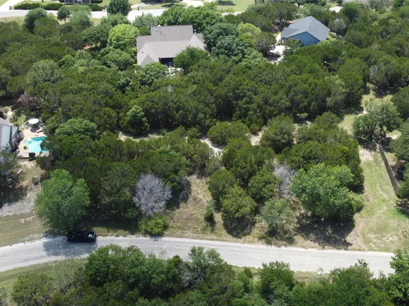 300 Summit Edge Dr, Glen Rose, TX 76043