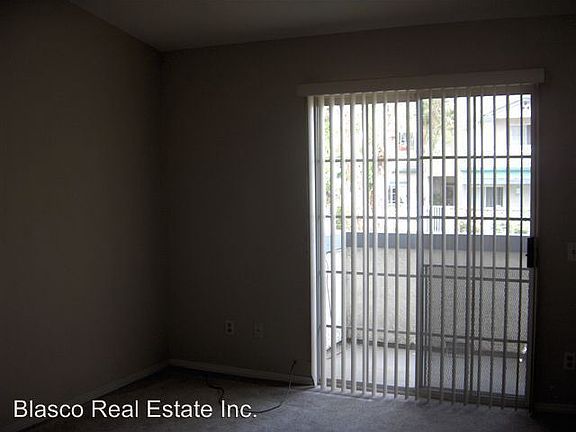 4th image of 8552 Stoney Hill Dr