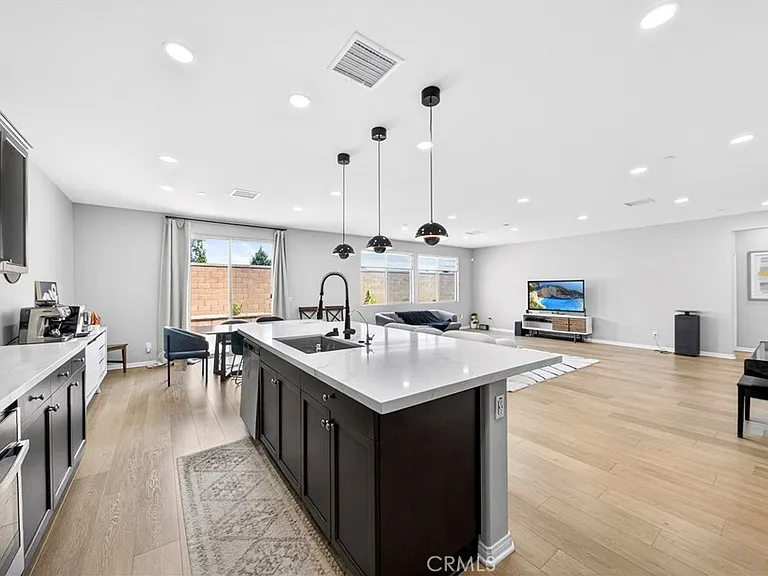 9521 Venetian Way — Photo 46