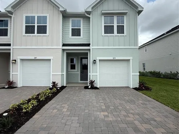1253 Pineywood Field Dr, Davenport, FL 33837