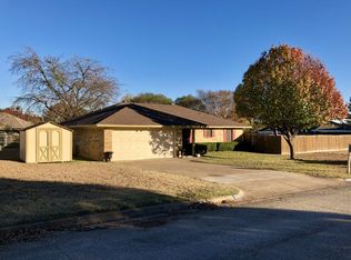 1309 Duane St, Benbrook, TX 76126