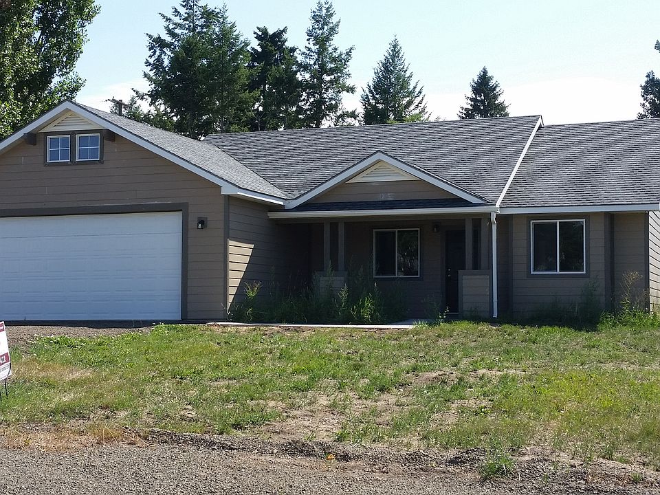 Covered Front Entry Porch