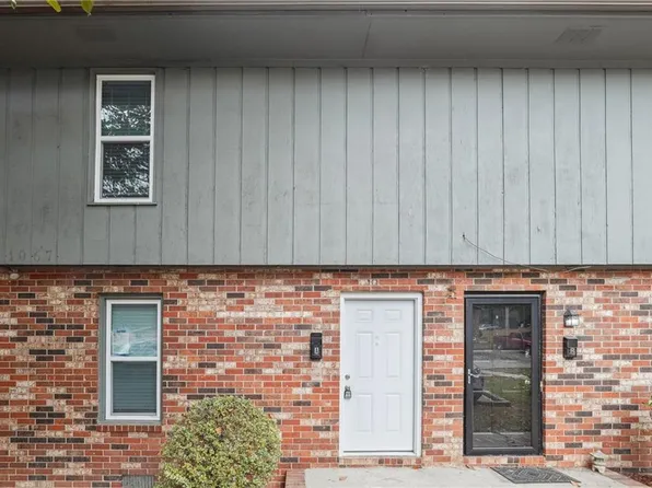 1067 Oakland Ave SE, Conyers, GA 30012