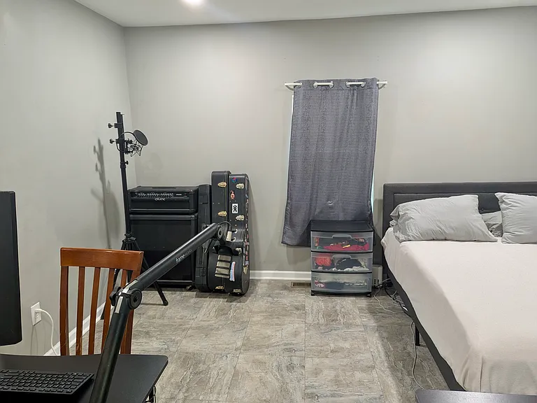 209 Walnut St — Photo 7