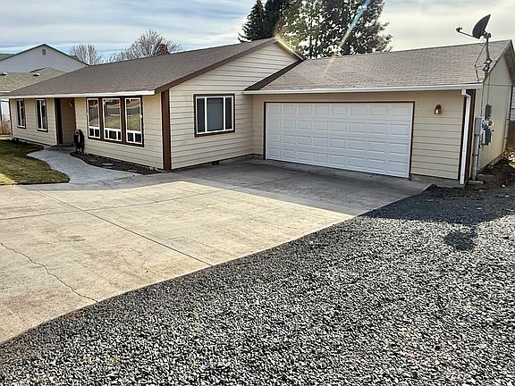 4th image of 5704 Upland Dr