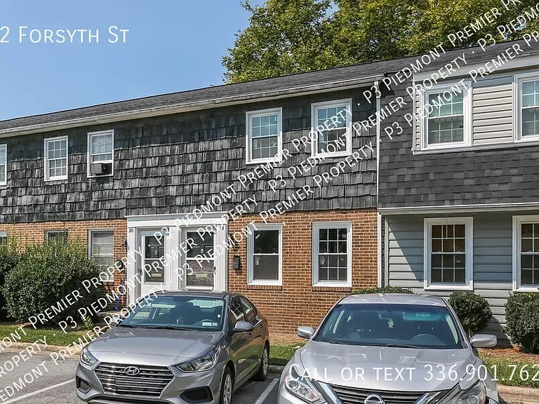 22 Forsyth St — Photo 2