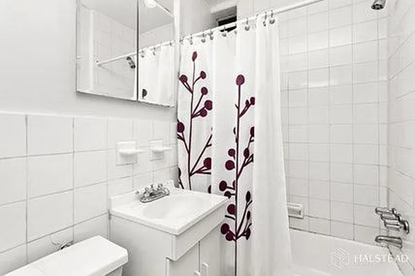 Rented by Halstead Real Estate | media 14