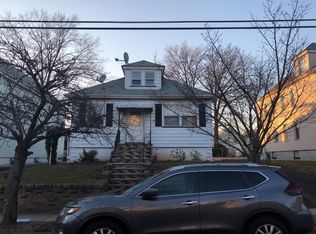 926 Adams Ave, Elizabeth, NJ 07201