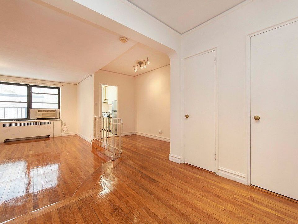 2nd image of 222 E 35th St APT 2D