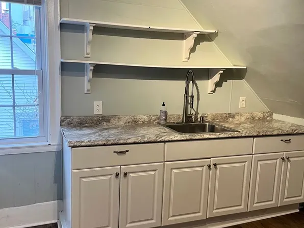 23-25 Brown Street, 23-25 Brown St APT 303, Westbrook, ME 04092