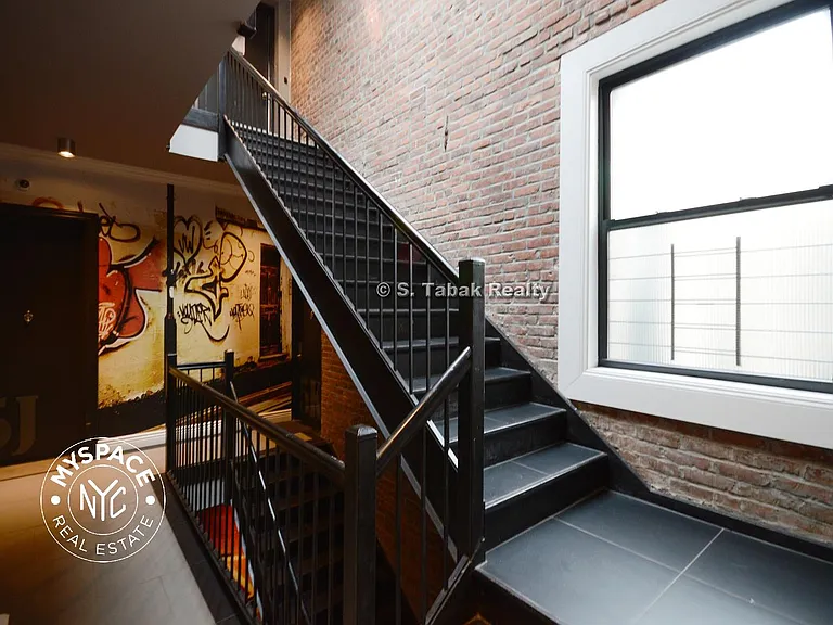 1625 Putnam Ave #3K — Photo 23