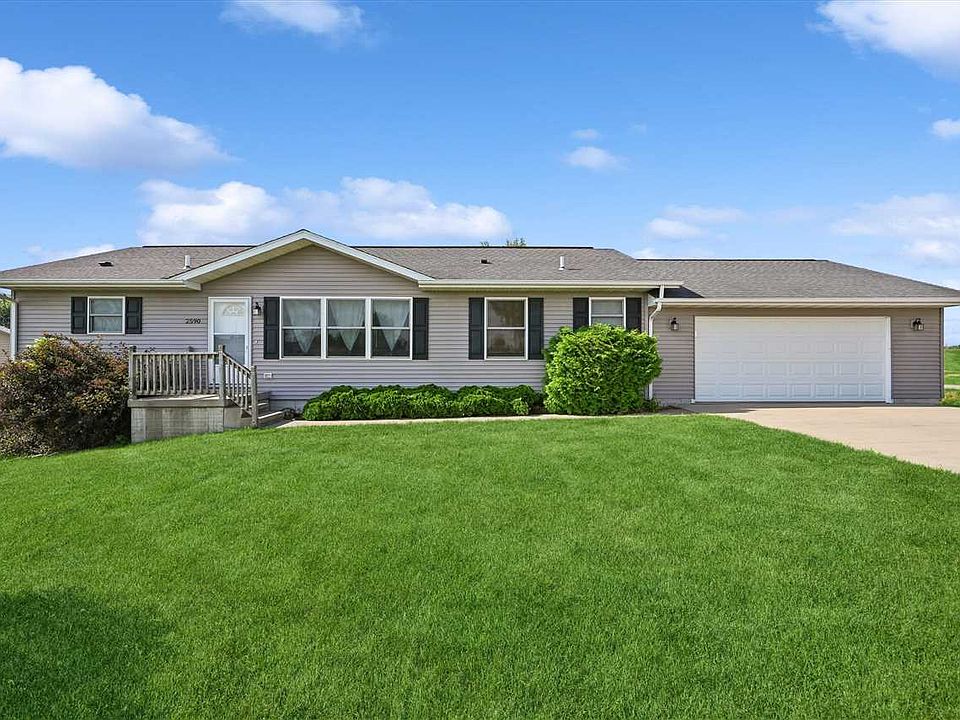 1st image of 2590 Meadow View Dr