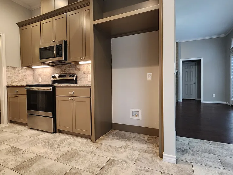 3817 Yellowstone Pl — Photo 18