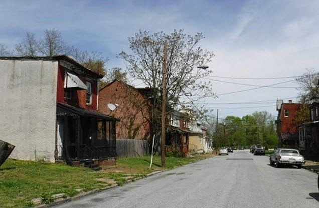 2nd image of 218 W 4th St