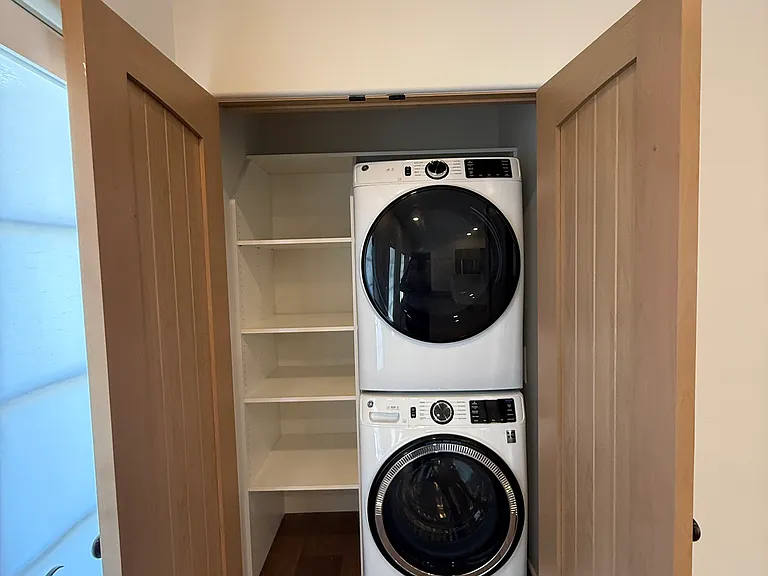 301 W Comstock Ave #3 — Photo 10