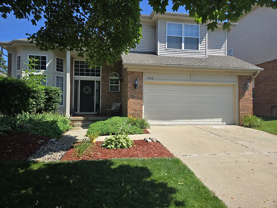 3048 Bridlewood Dr