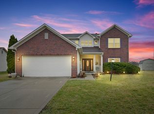 1007 Treyburn Green Dr, Indianapolis, IN 46239