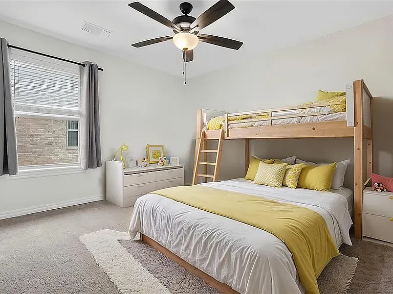 1727 Samuels Ct — Photo 21