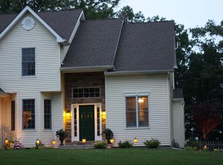 9715 Haas Hill Rd, Breinigsville, PA 18031